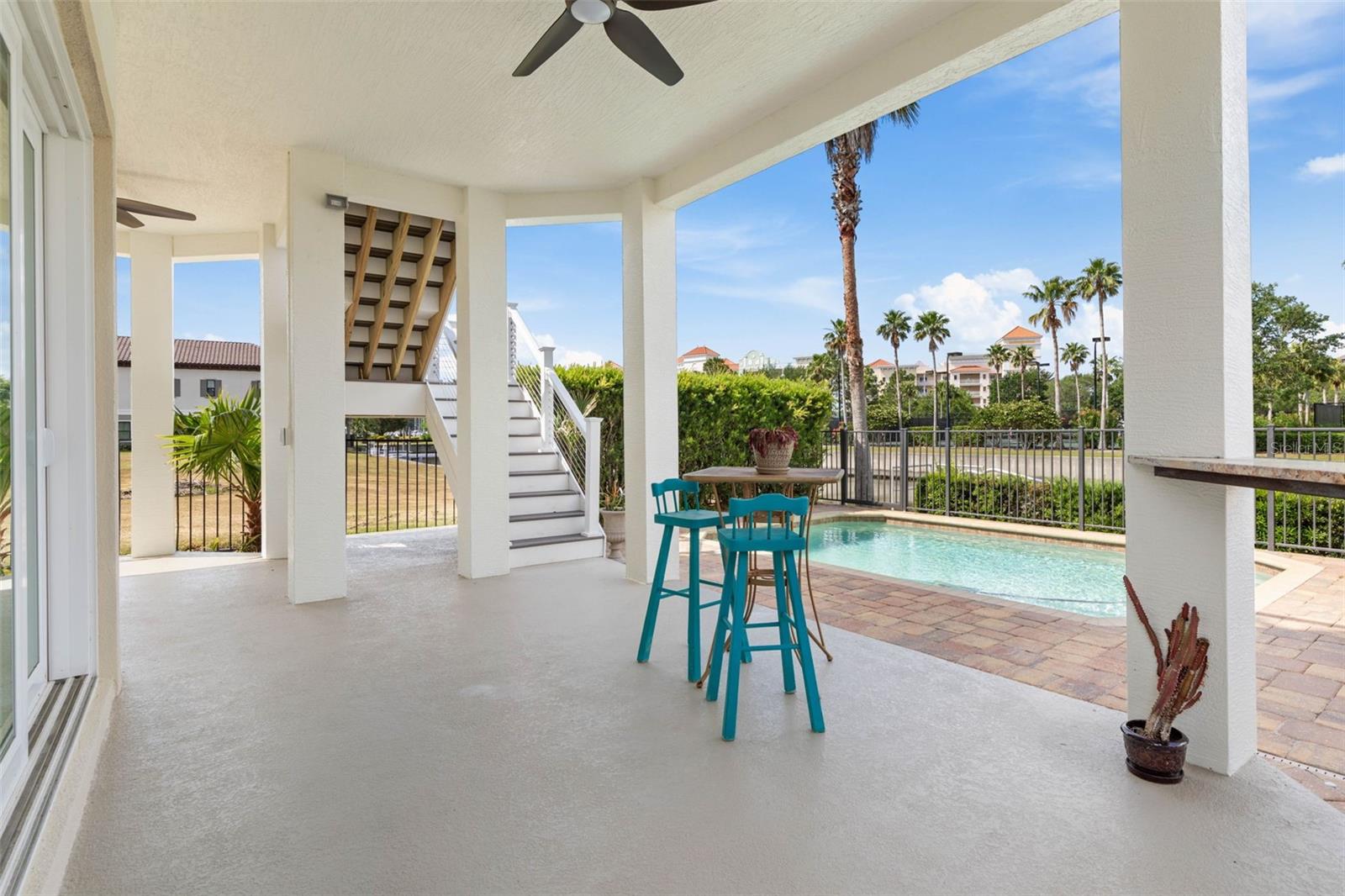 220 HARBOR VILLAGE PT N