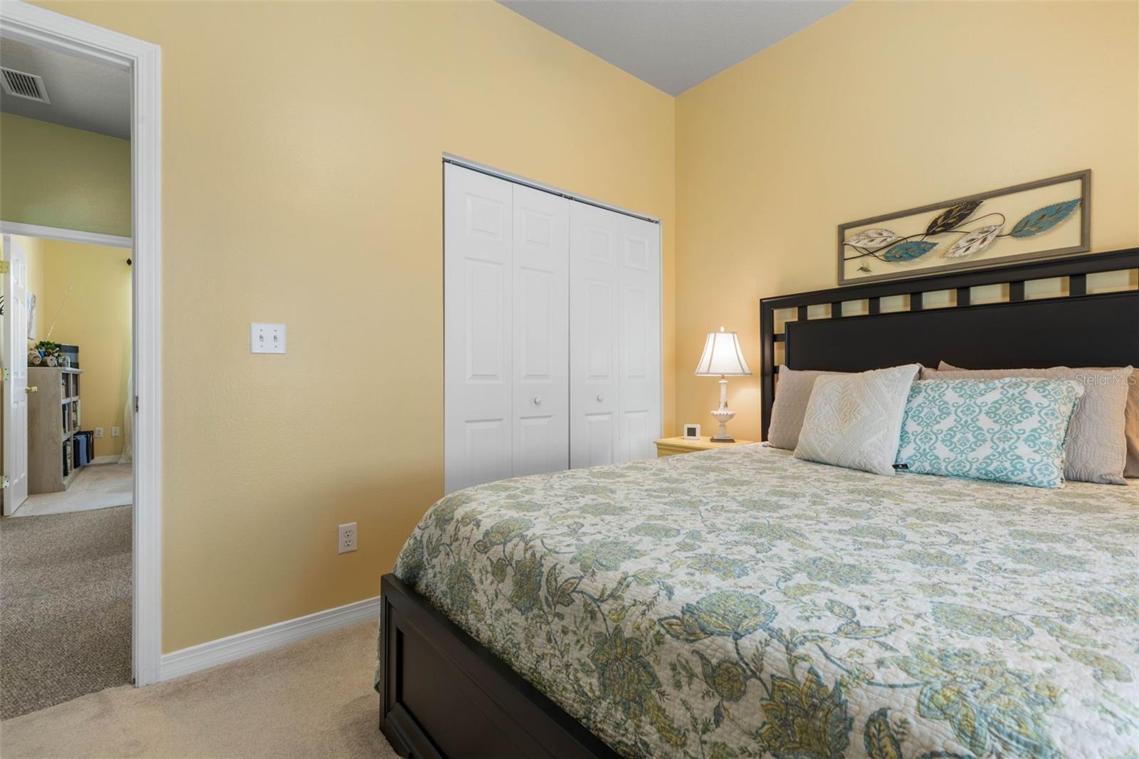 11 ROXBORO DR