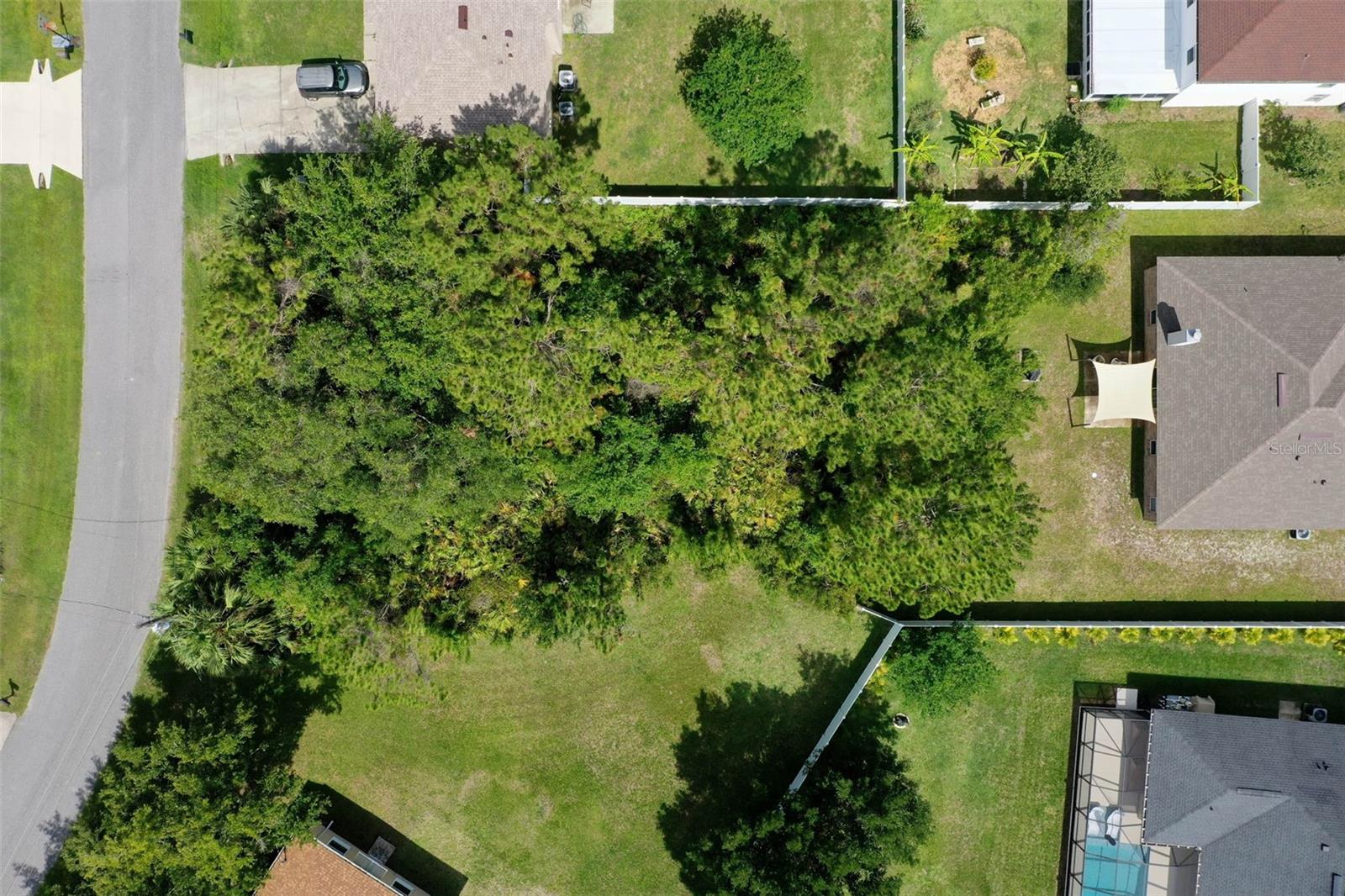 4 BUFFALO PLAINS LN