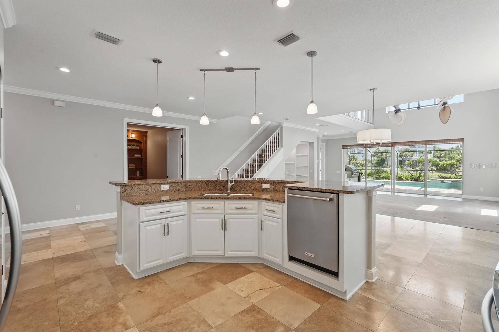 23 SANDPIPER LN