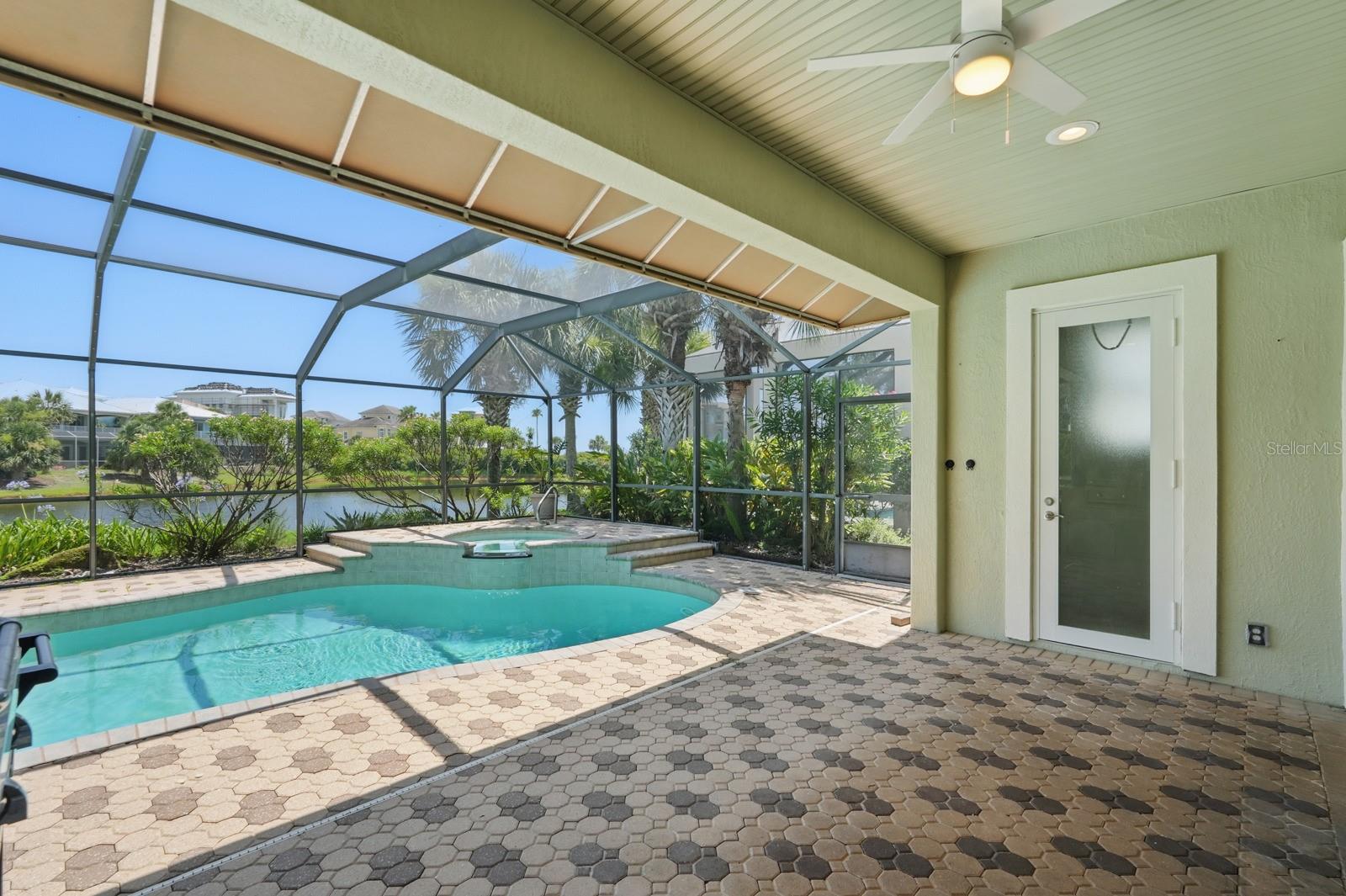 23 SANDPIPER LN