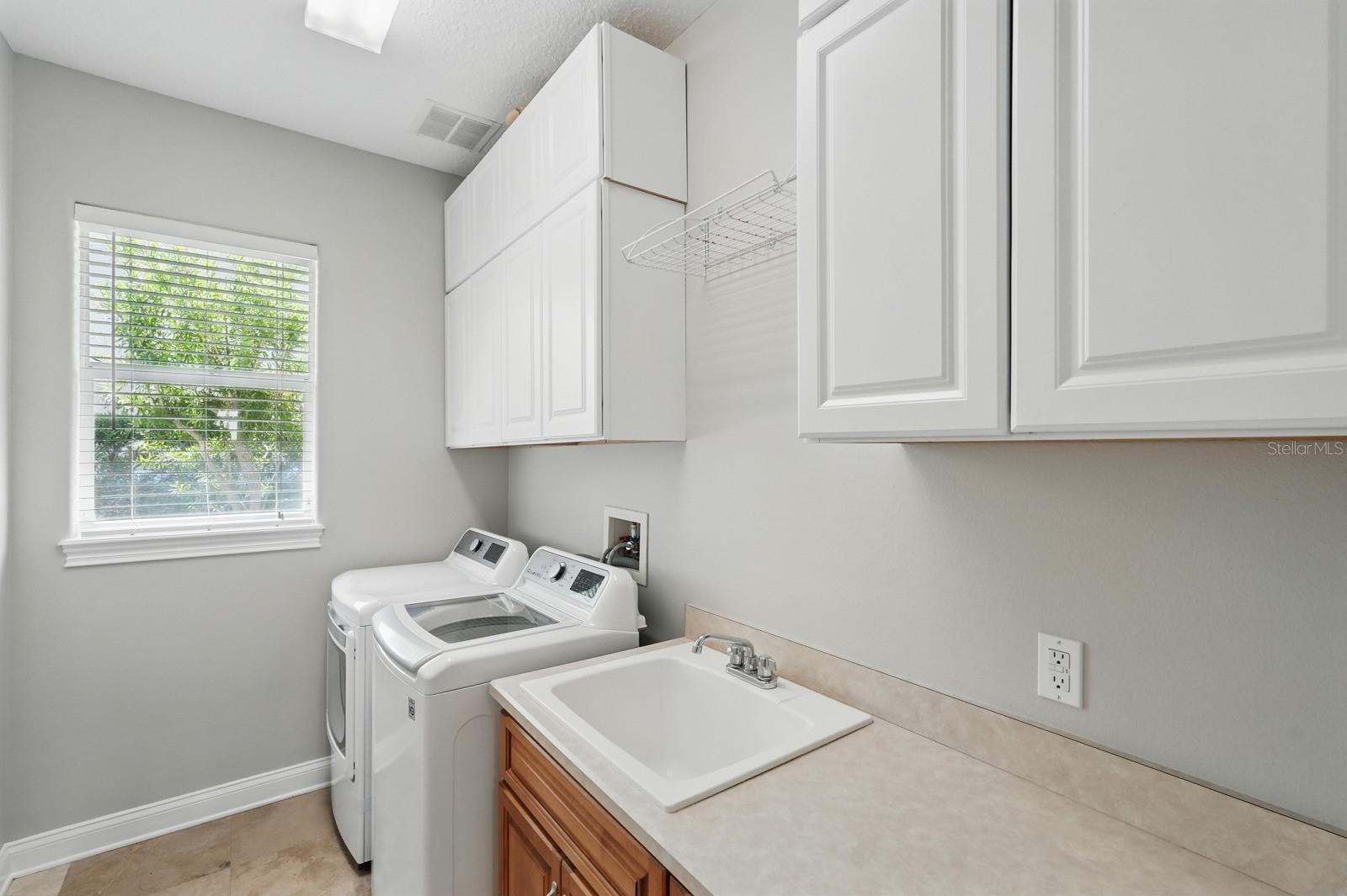 23 SANDPIPER LN