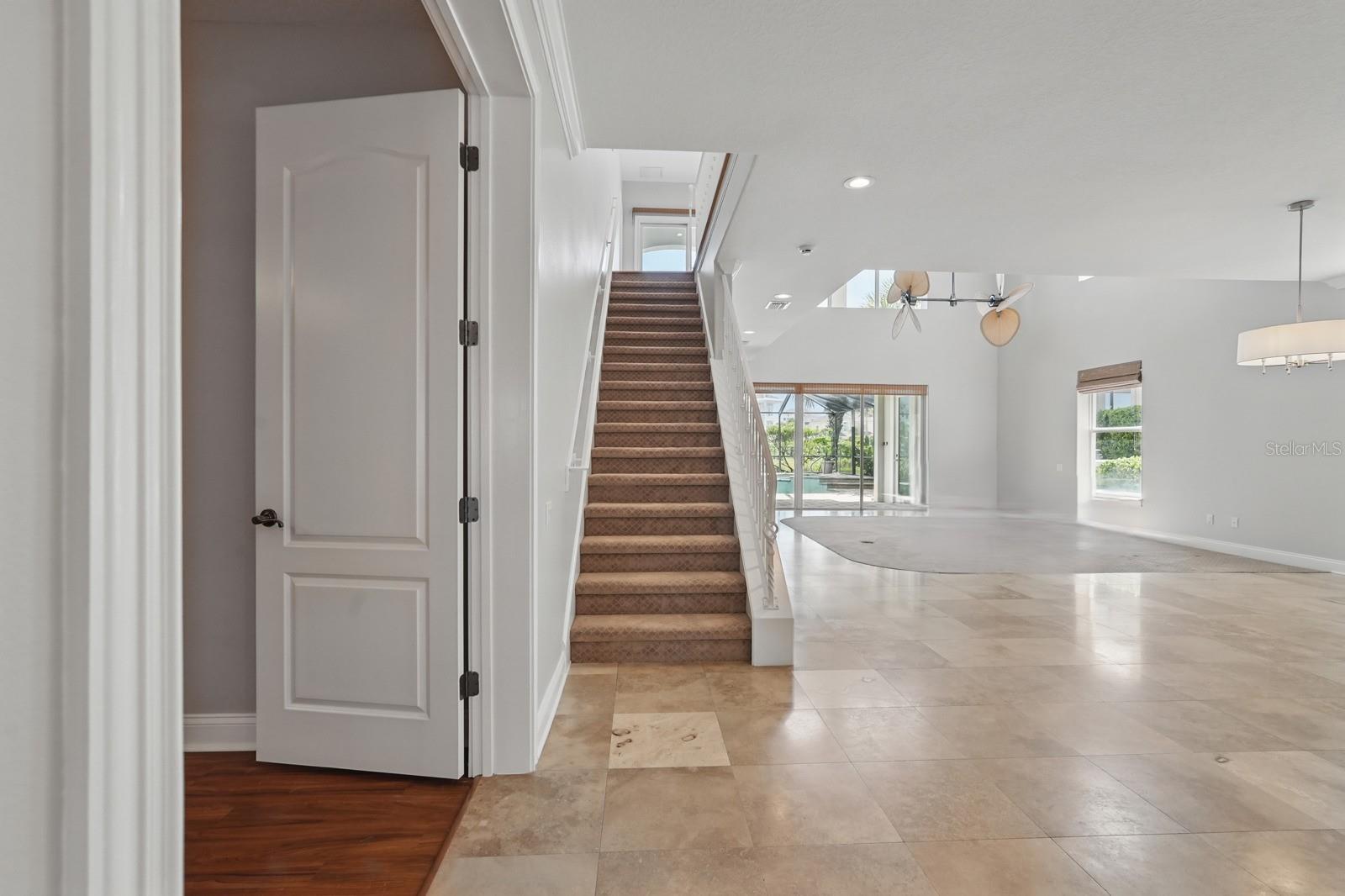 23 SANDPIPER LN