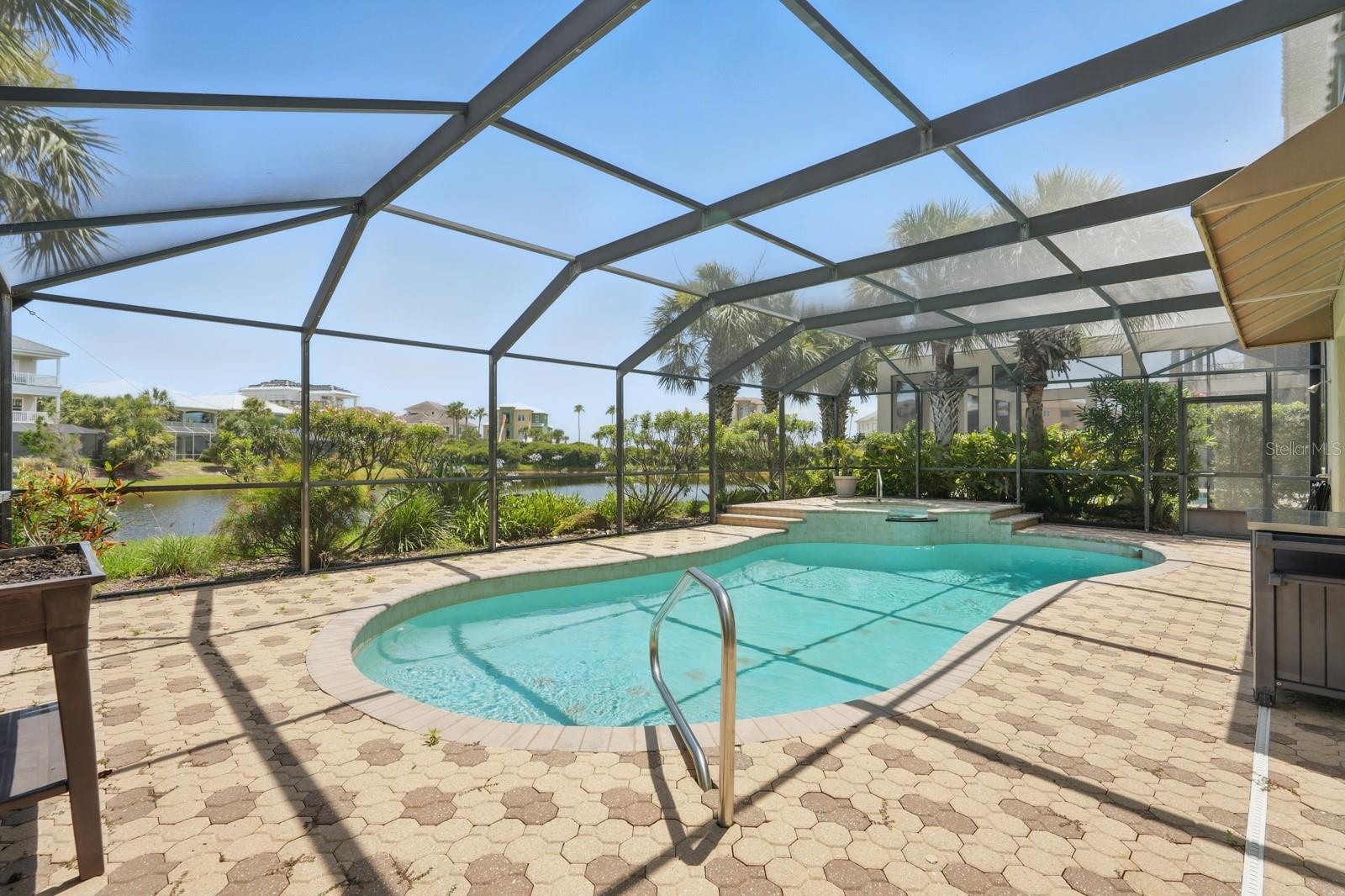 23 SANDPIPER LN