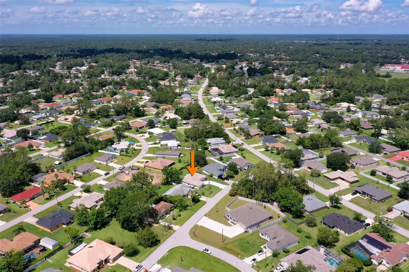 6 PRINCE MICHAEL LN