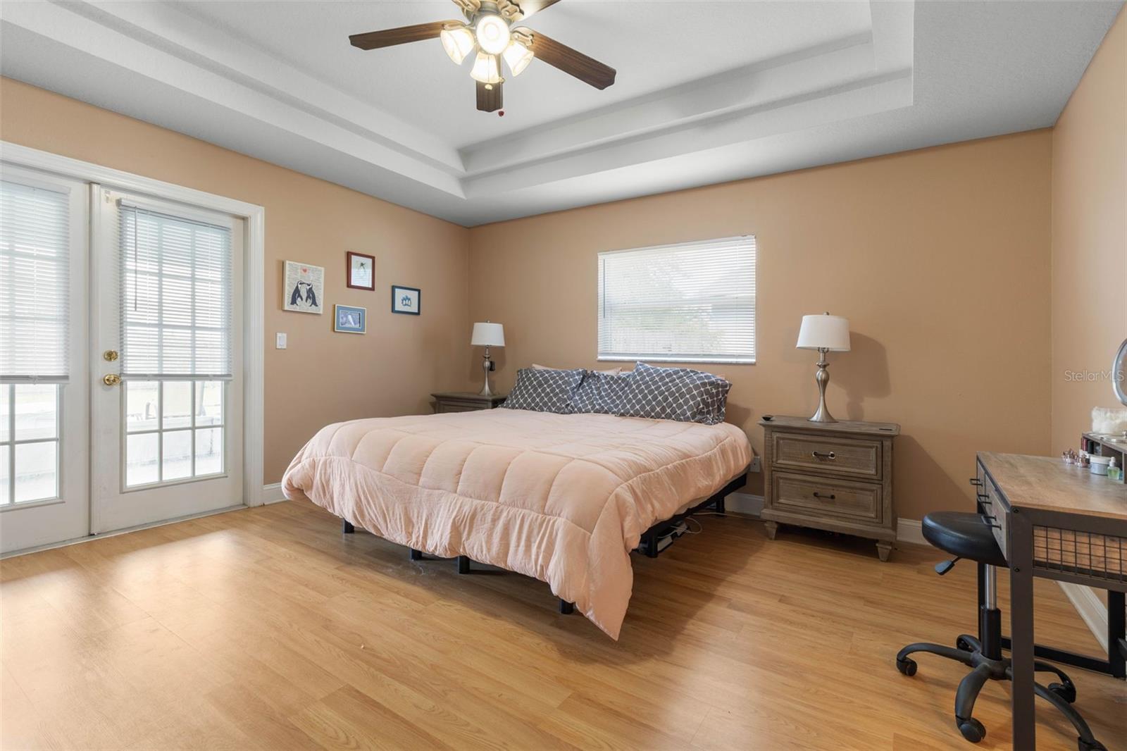 6 PRINCE MICHAEL LN