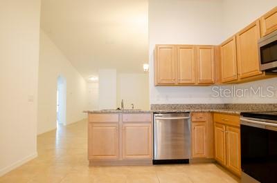 31 ETON LN #B