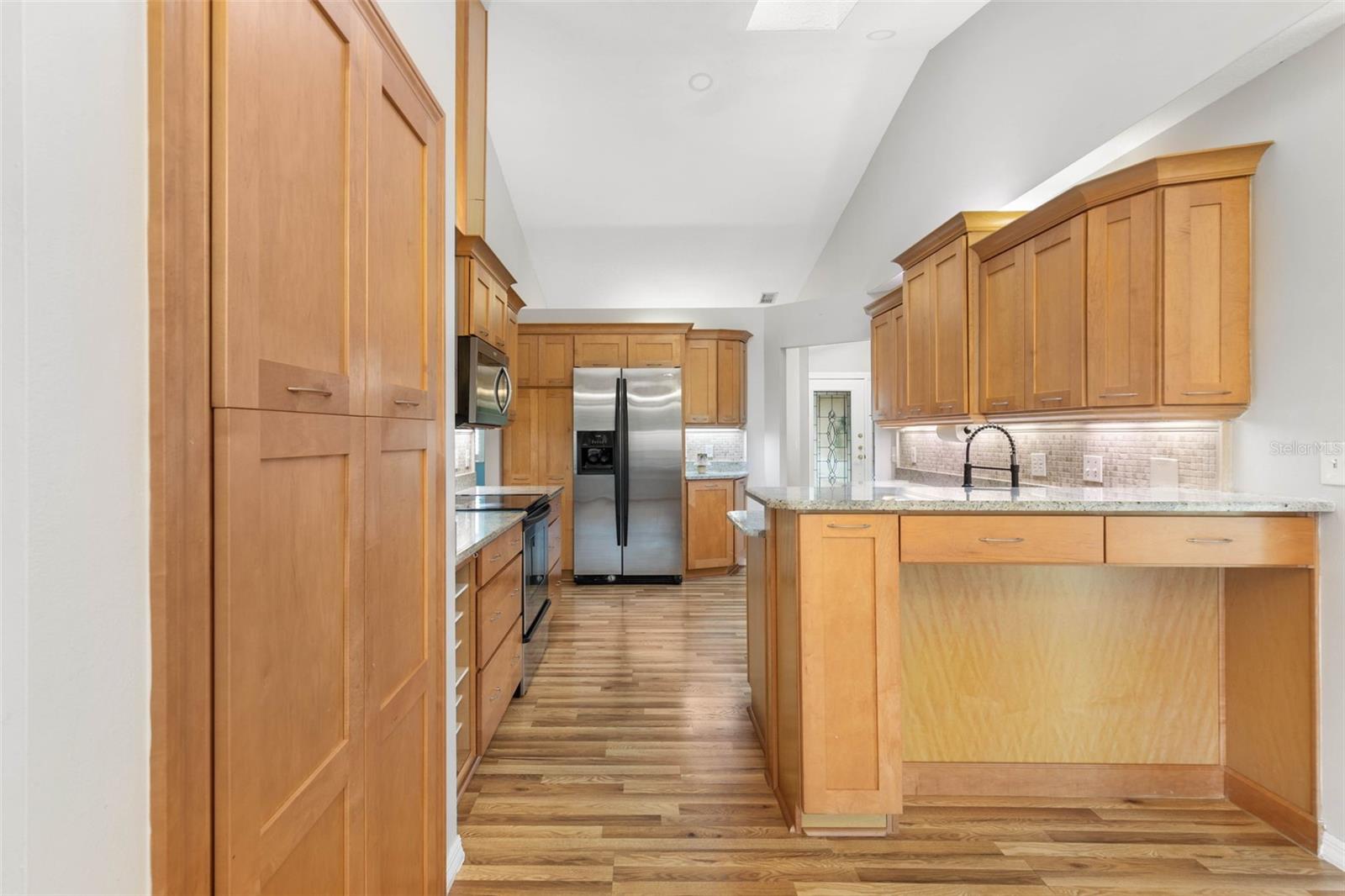 162 PEPPERDINE DR