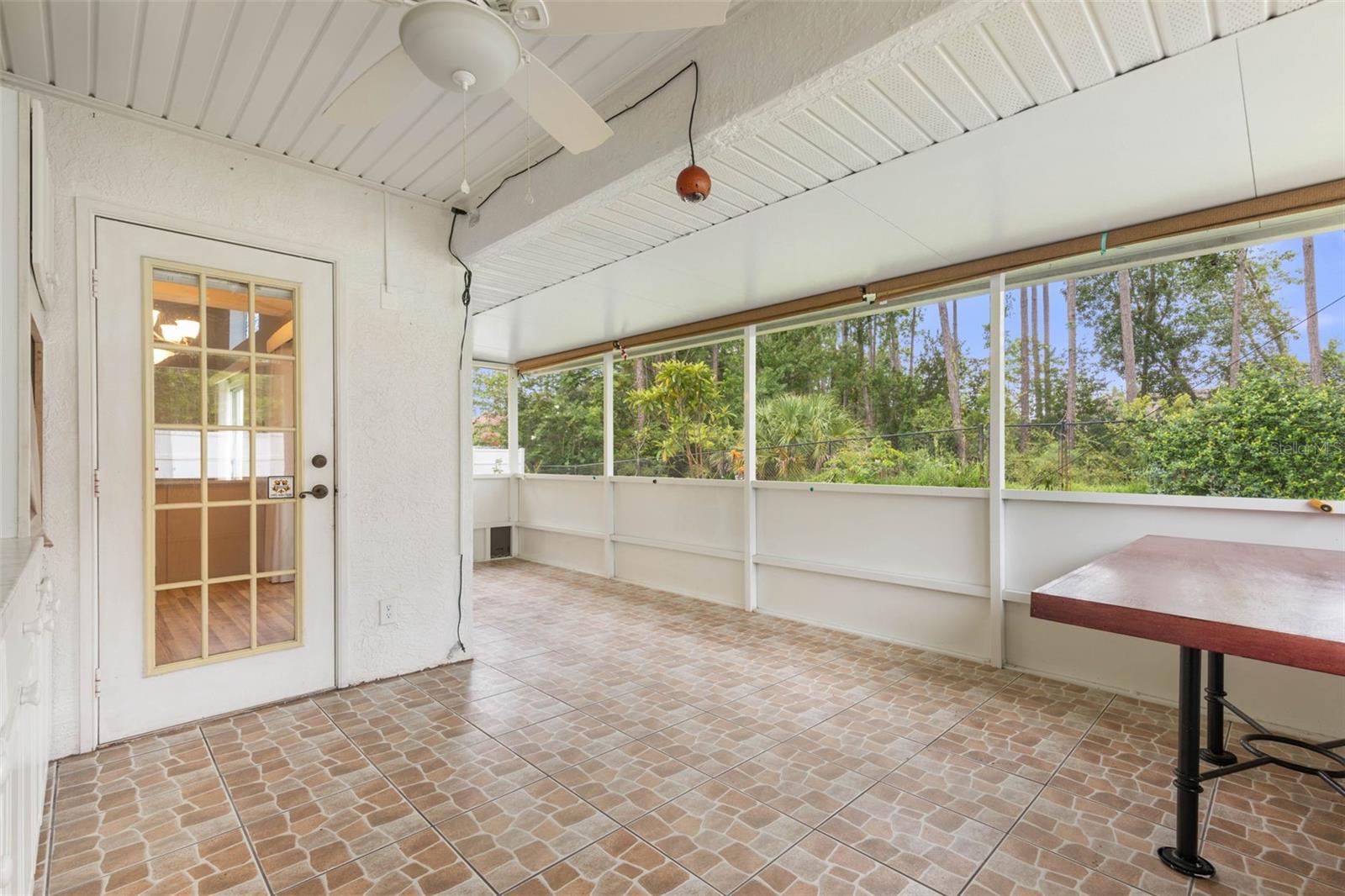162 PEPPERDINE DR