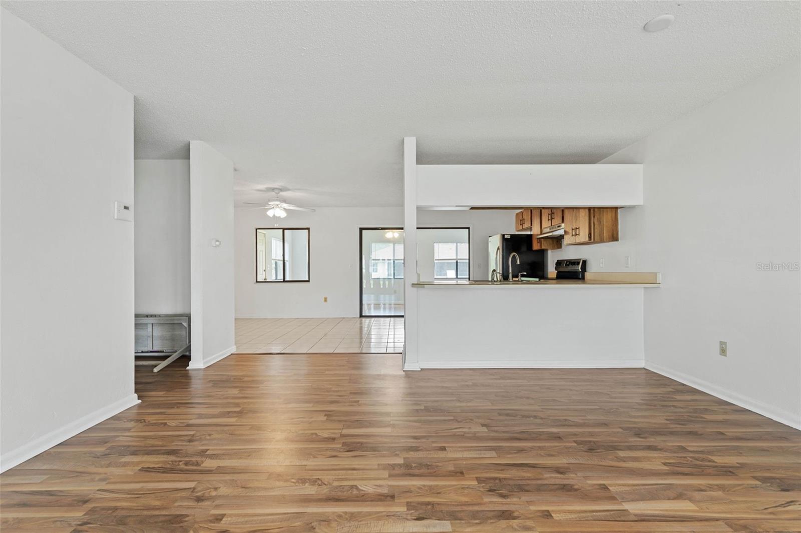 7 WARREN PL