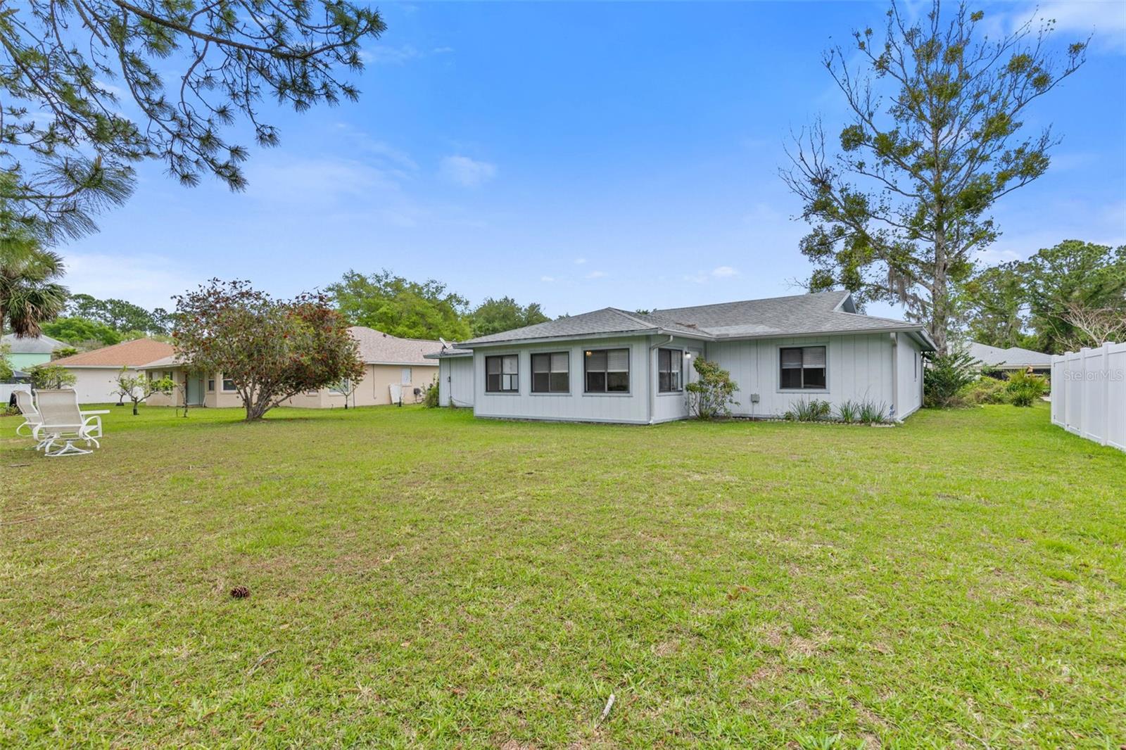 7 WARREN PL