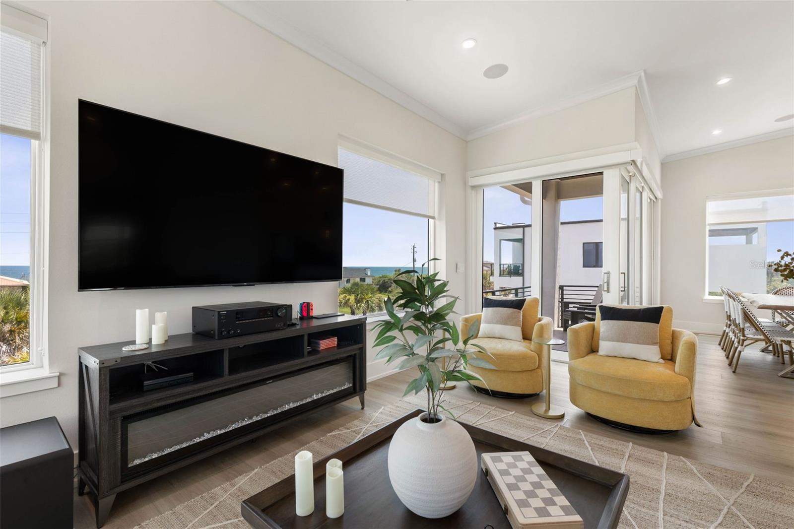 3538 N OCEAN SHORE BLVD
