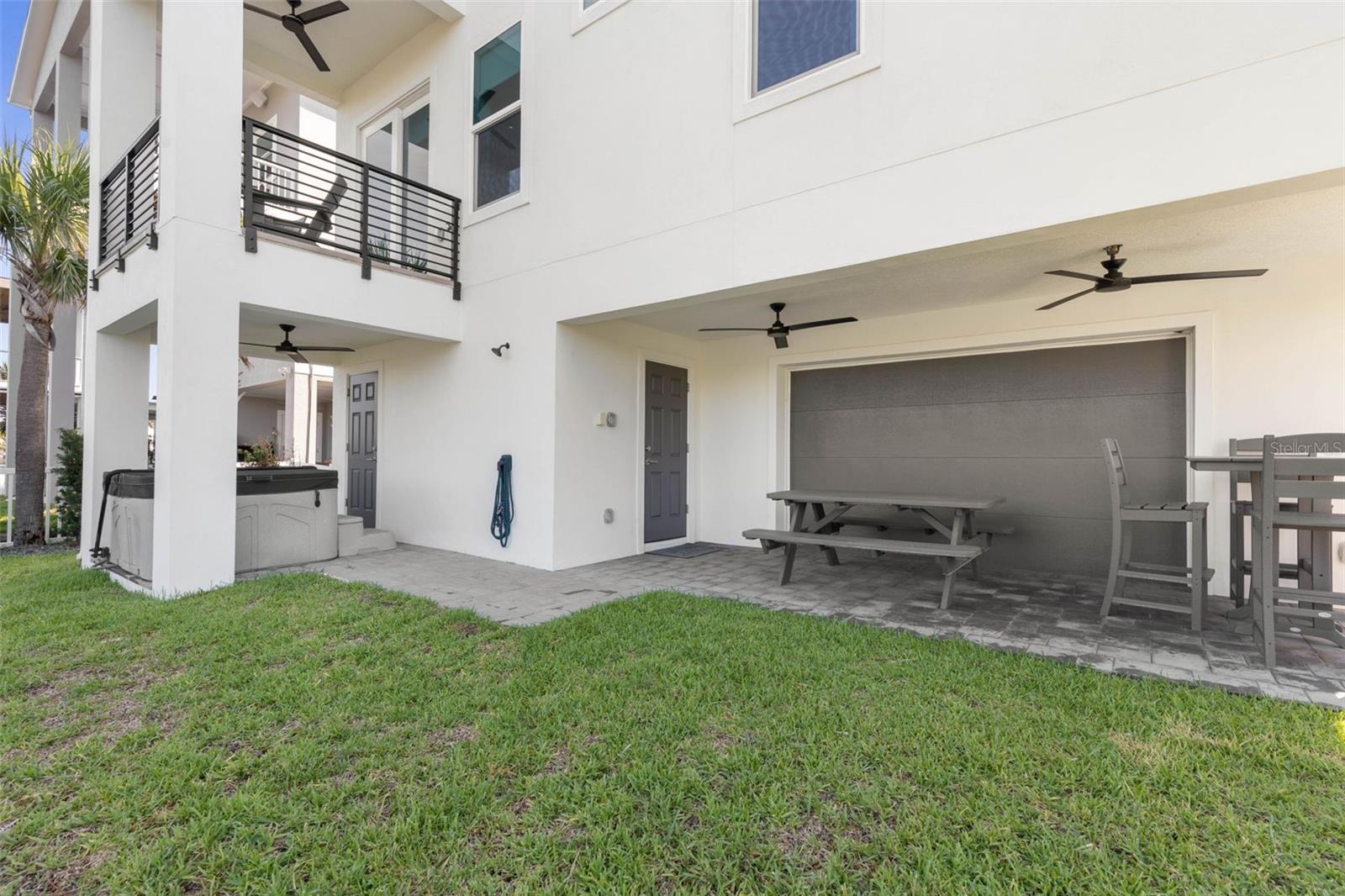 3538 N OCEAN SHORE BLVD