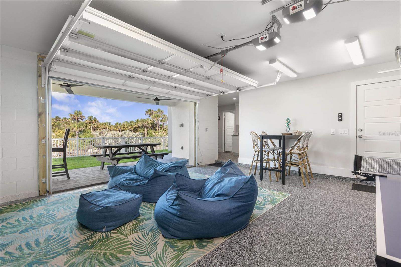 3538 N OCEAN SHORE BLVD