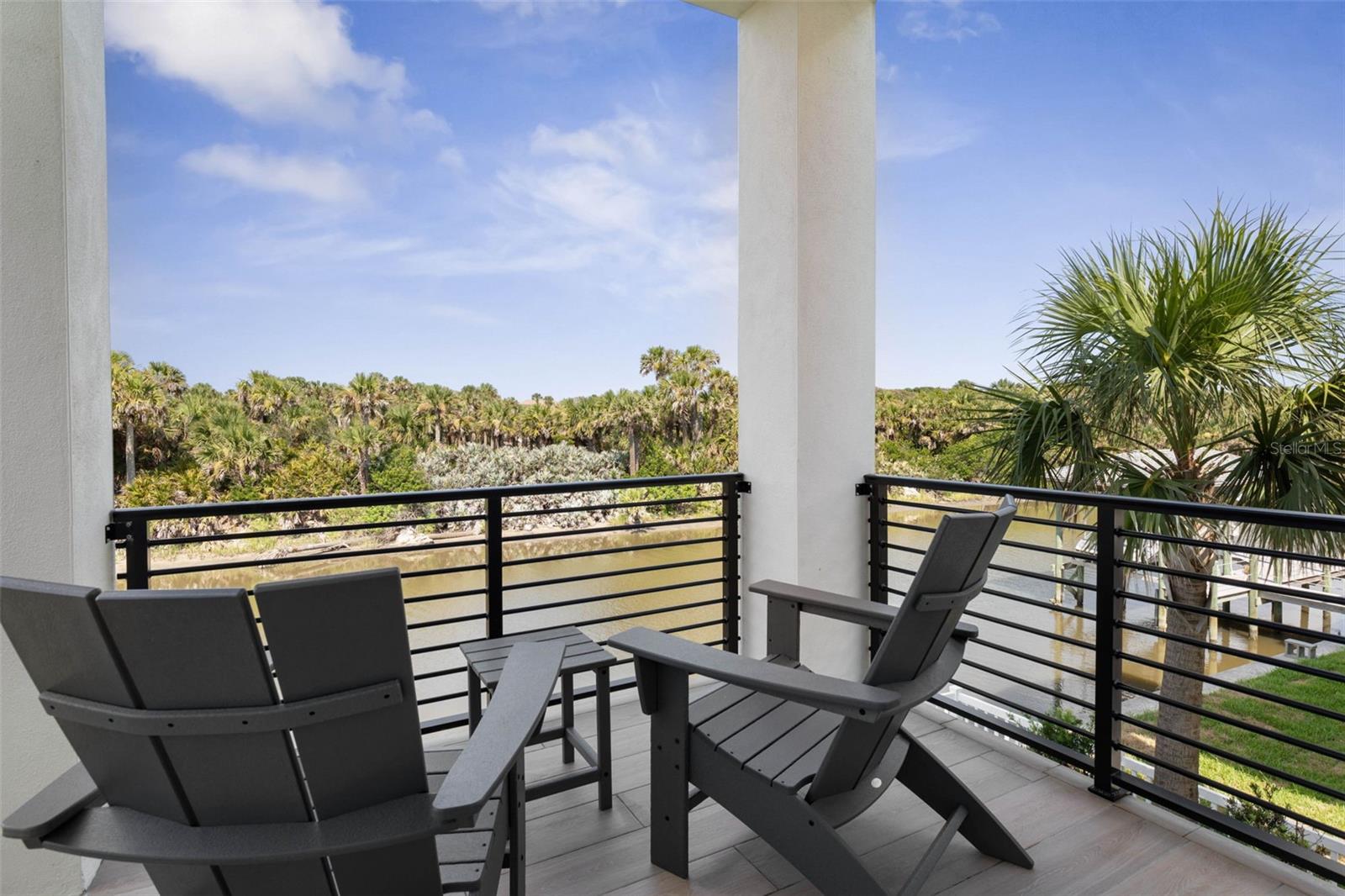 3538 N OCEAN SHORE BLVD