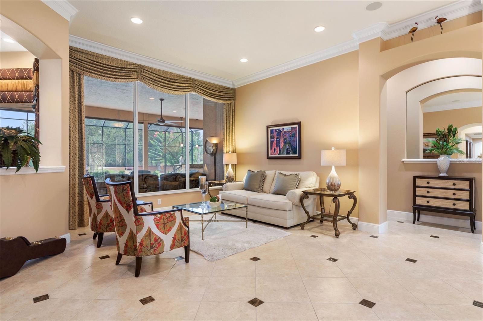 49 EASTLAKE DR