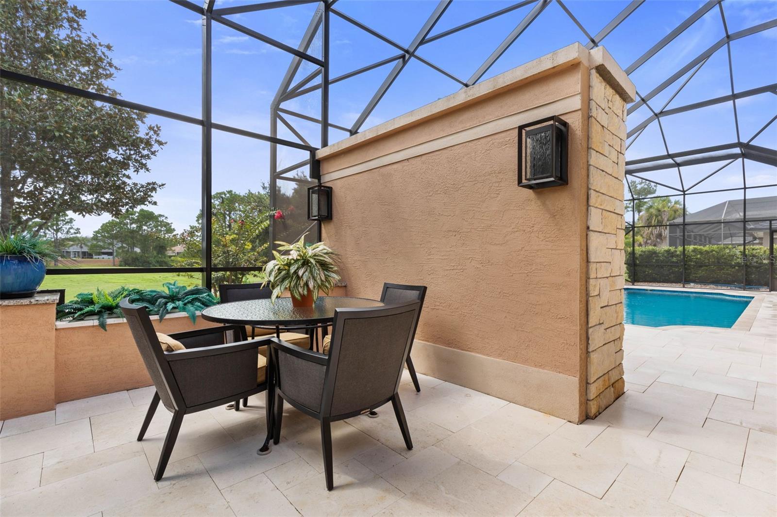 49 EASTLAKE DR