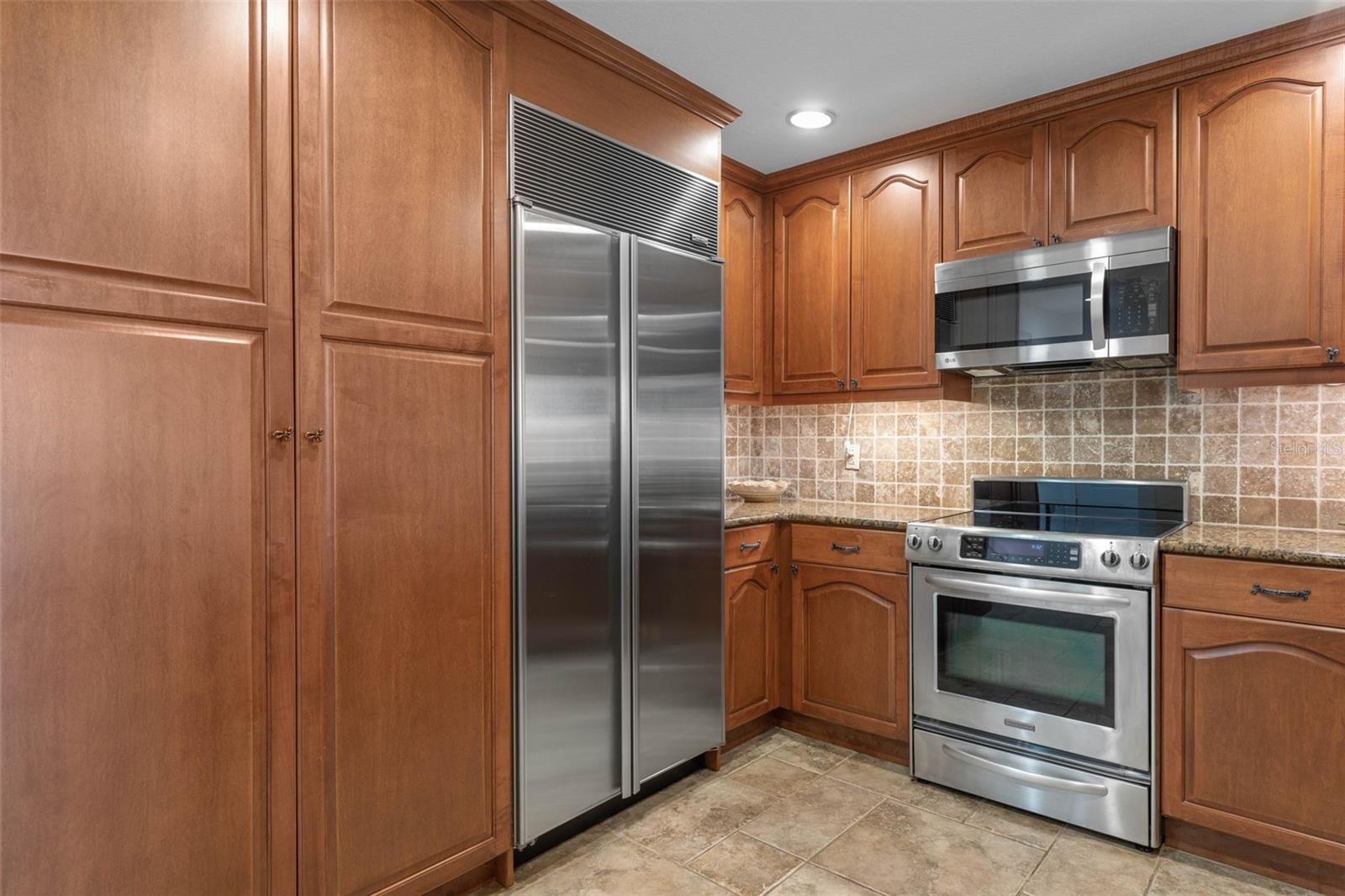 146 PALM COAST RESORT BLVD #404