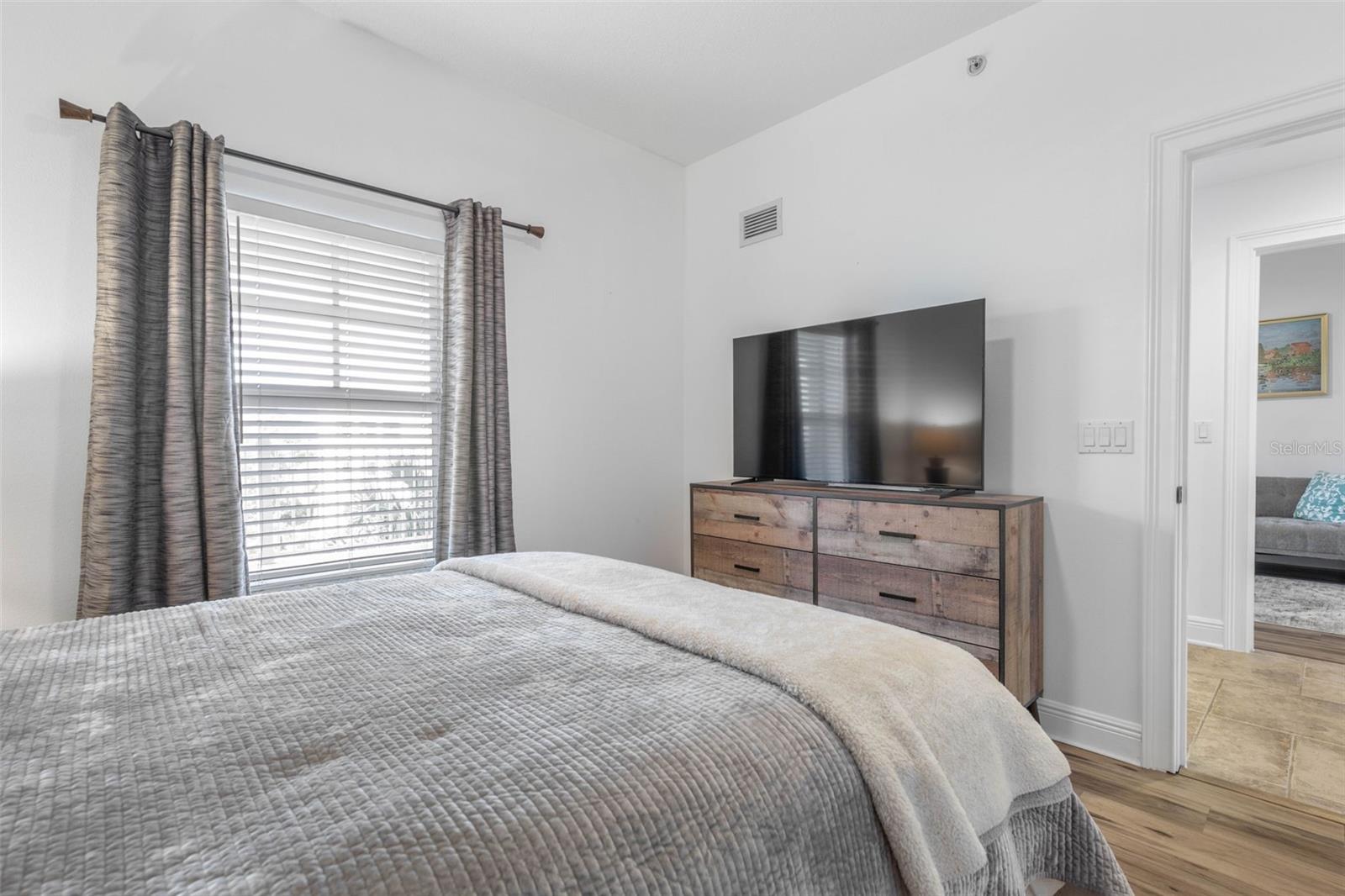 146 PALM COAST RESORT BLVD #404