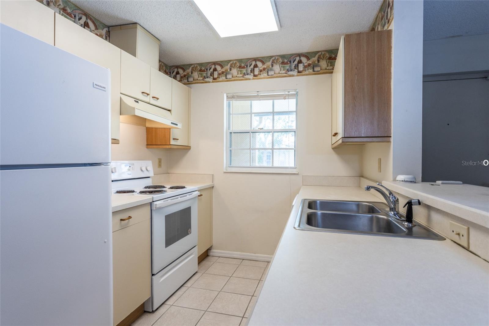 689 WELLINGTON STATION #47