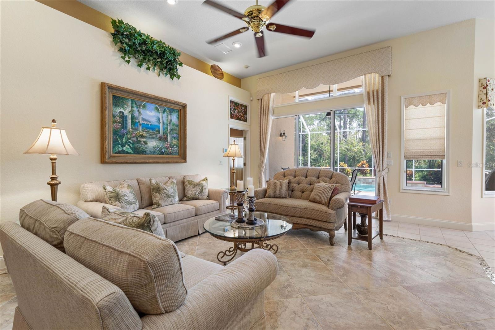14 VILLAGE VIEW DR