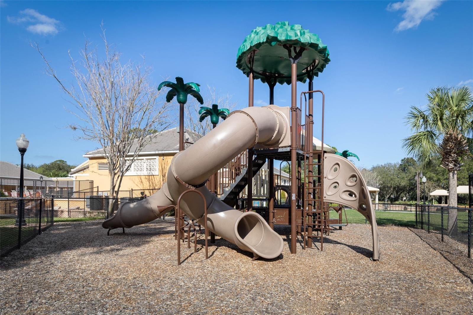 14 VILLAGE VIEW DR