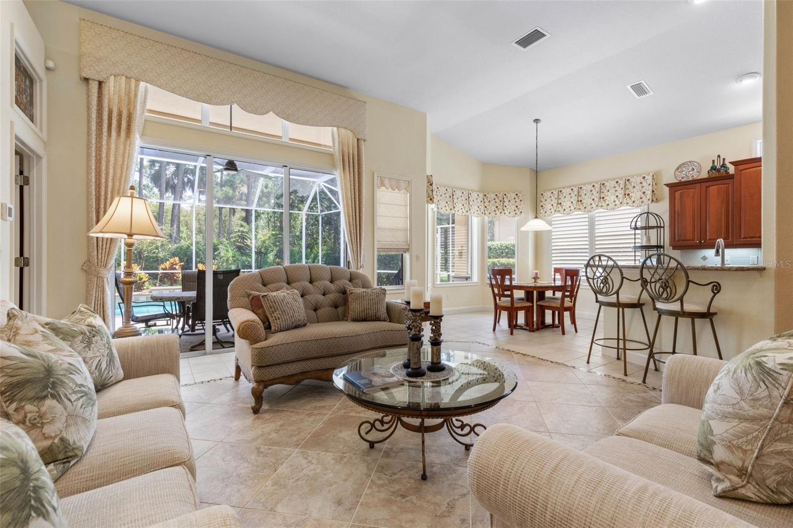 14 VILLAGE VIEW DR