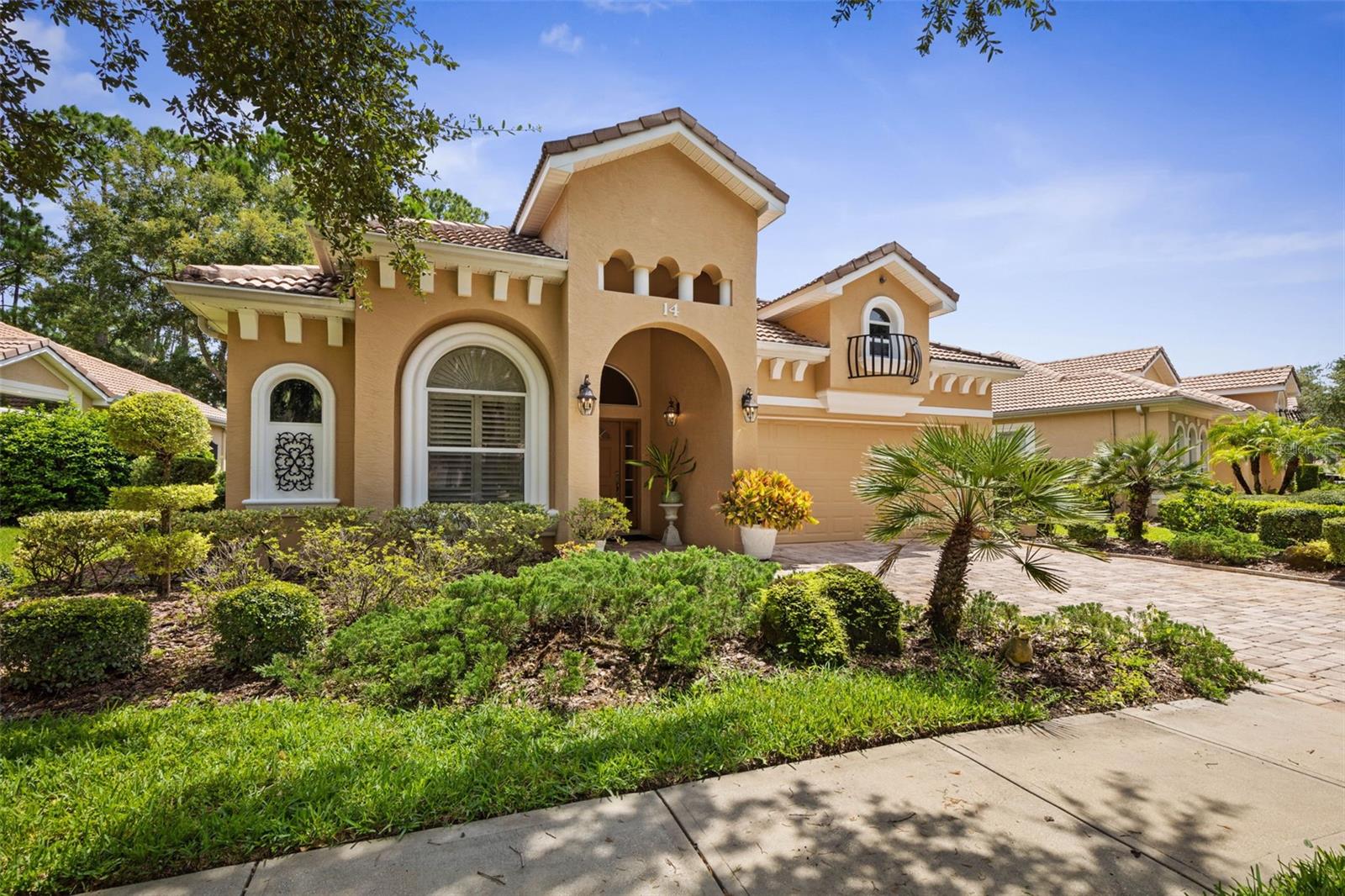 14 VILLAGE VIEW DR