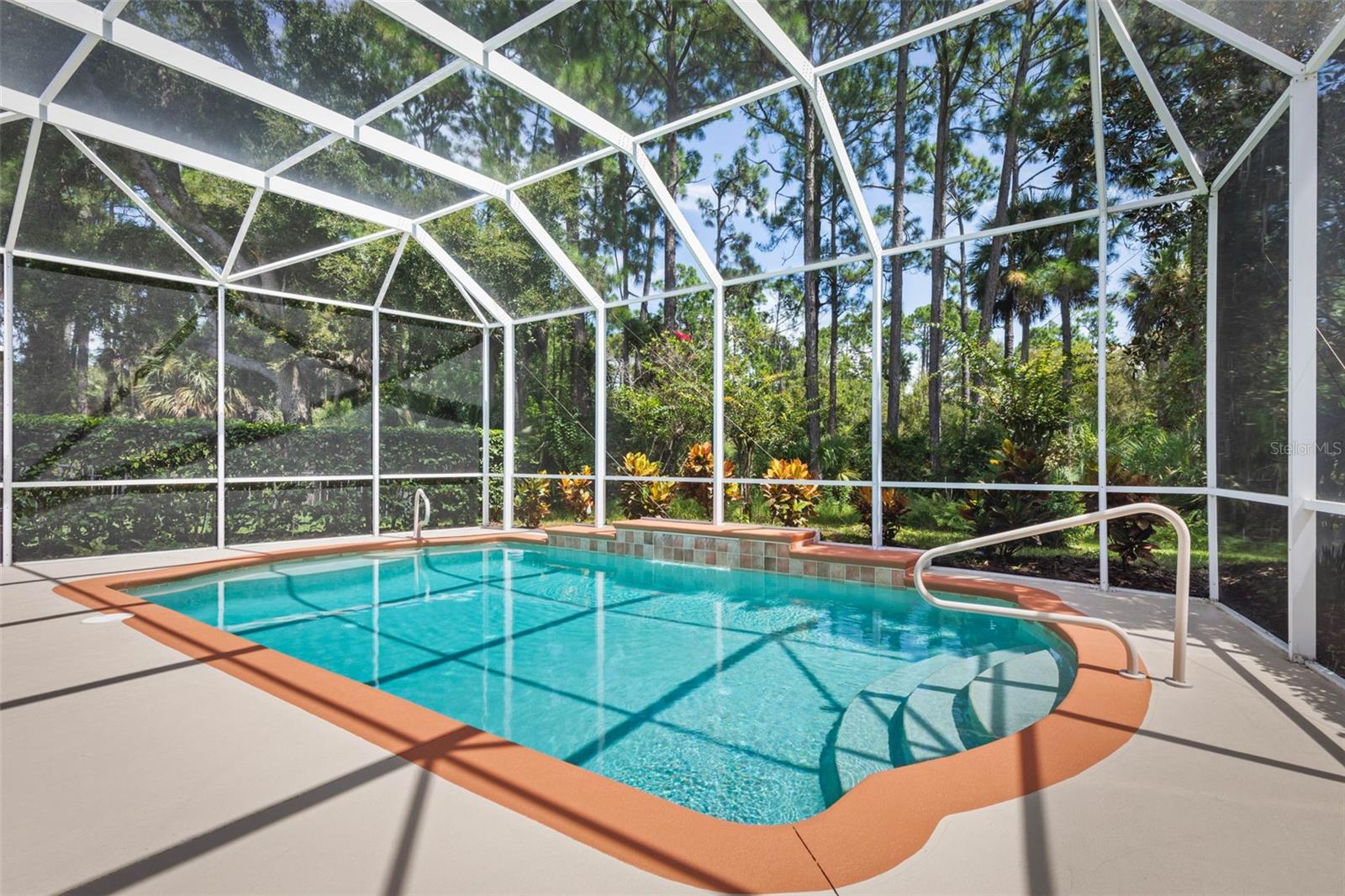 14 VILLAGE VIEW DR