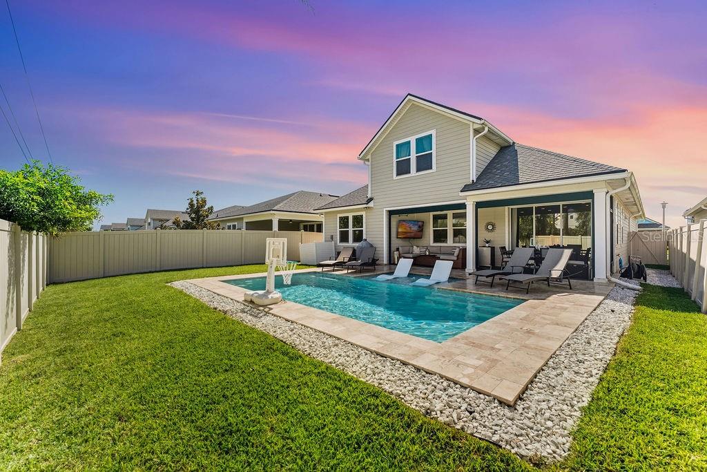 52 LOS LAGOS BLVD