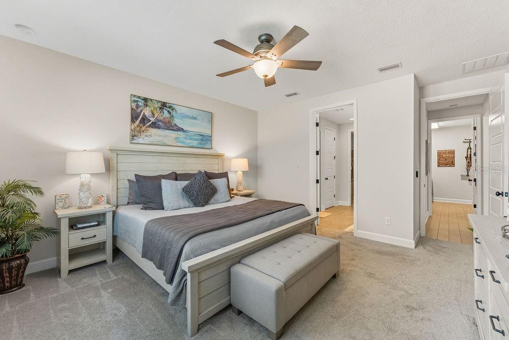 52 LOS LAGOS BLVD