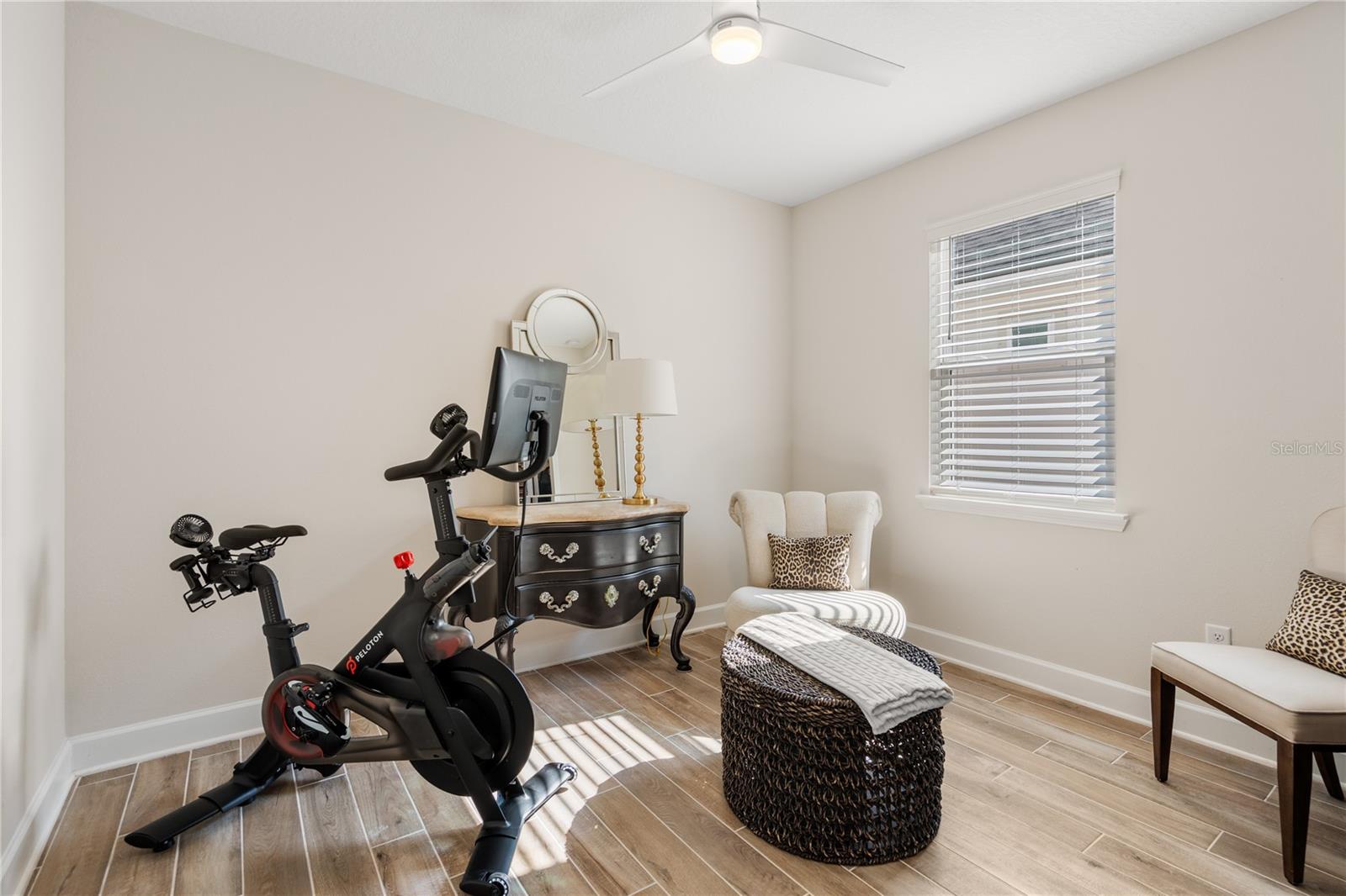 44 MOANA CT S