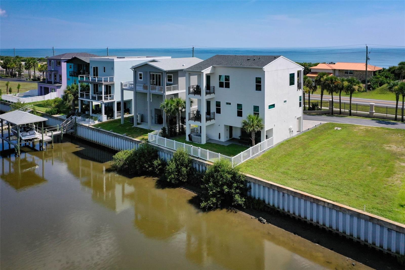 3538 N OCEAN SHORE BLVD