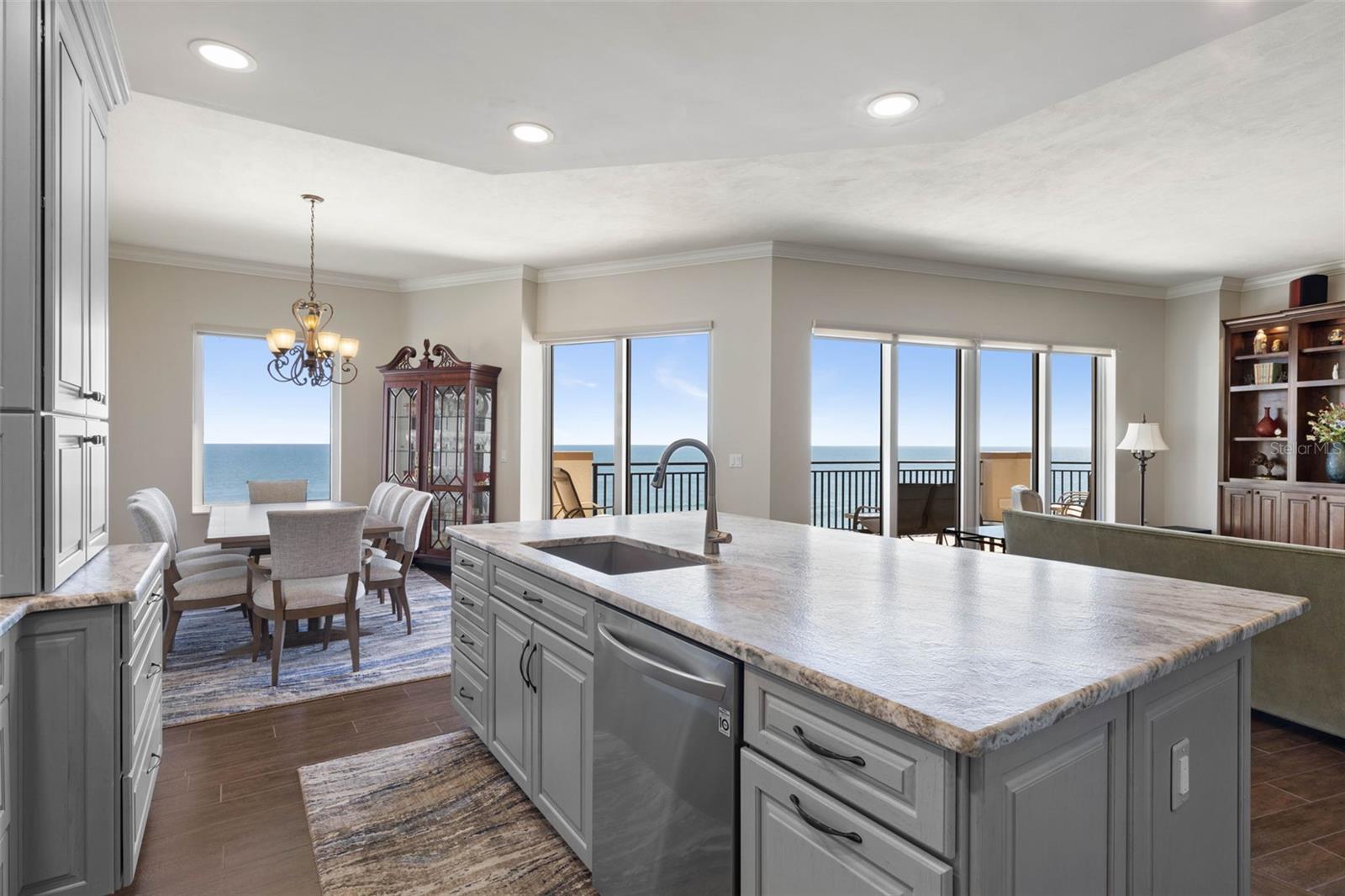 85 AVENUE DE LA MER #603