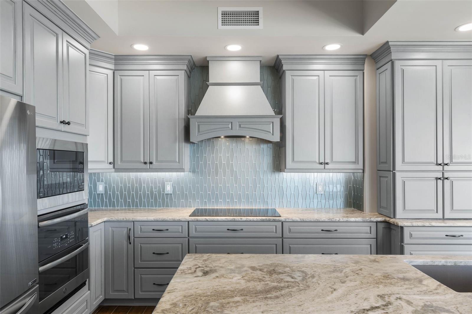 85 AVENUE DE LA MER #603