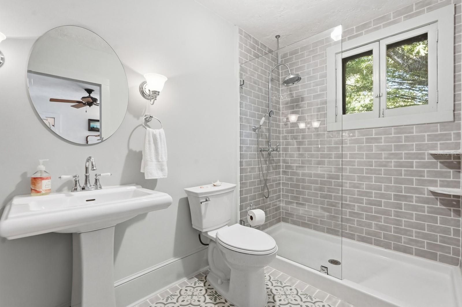 266 DRAYTON ISLAND RD