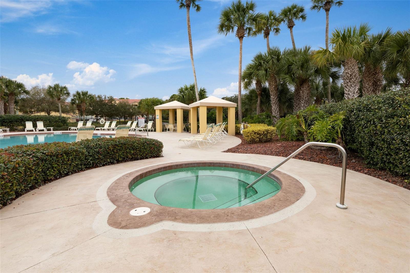 600 CANOPY WALK LN #613