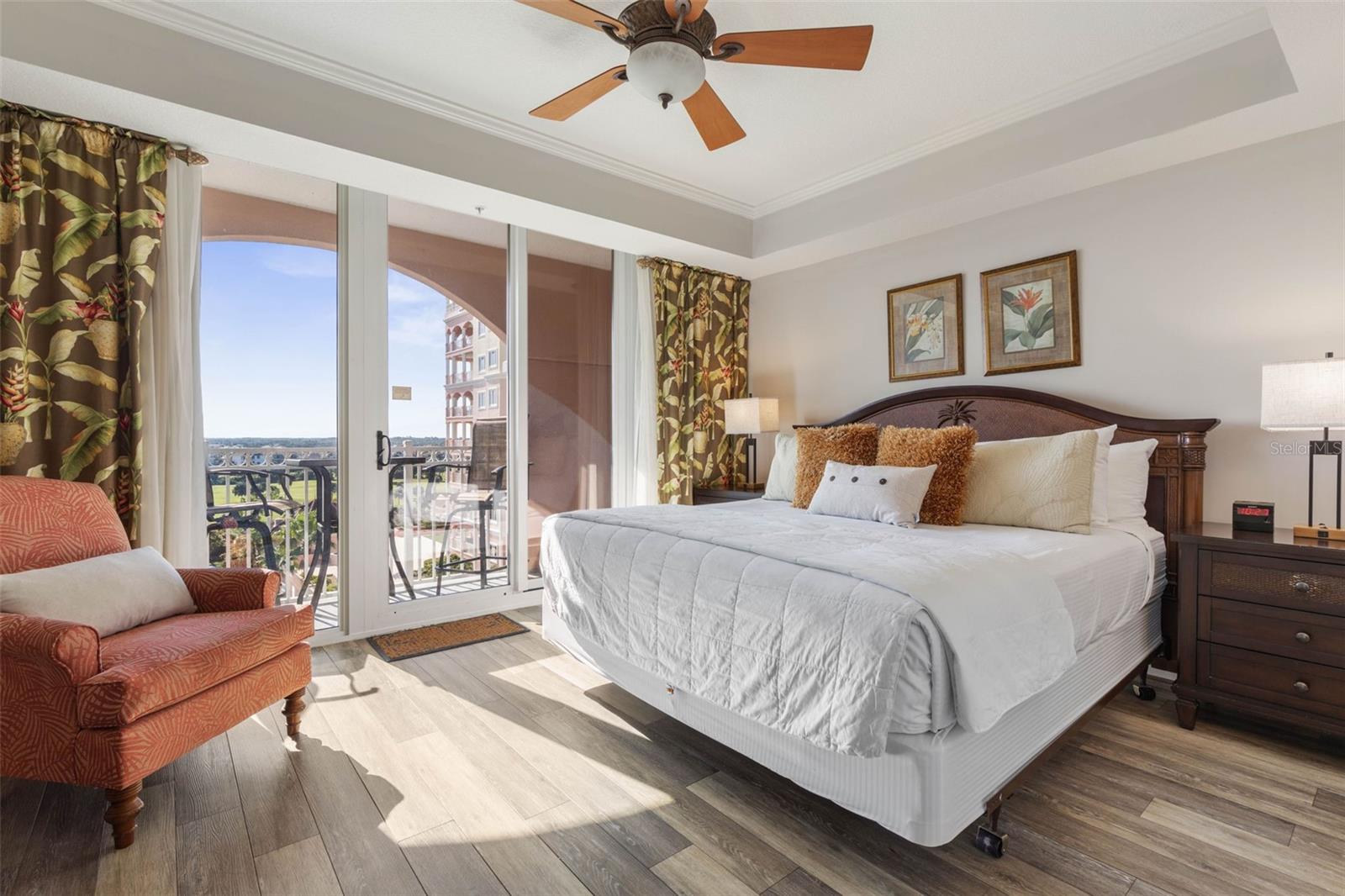 200 OCEAN CREST DR #617