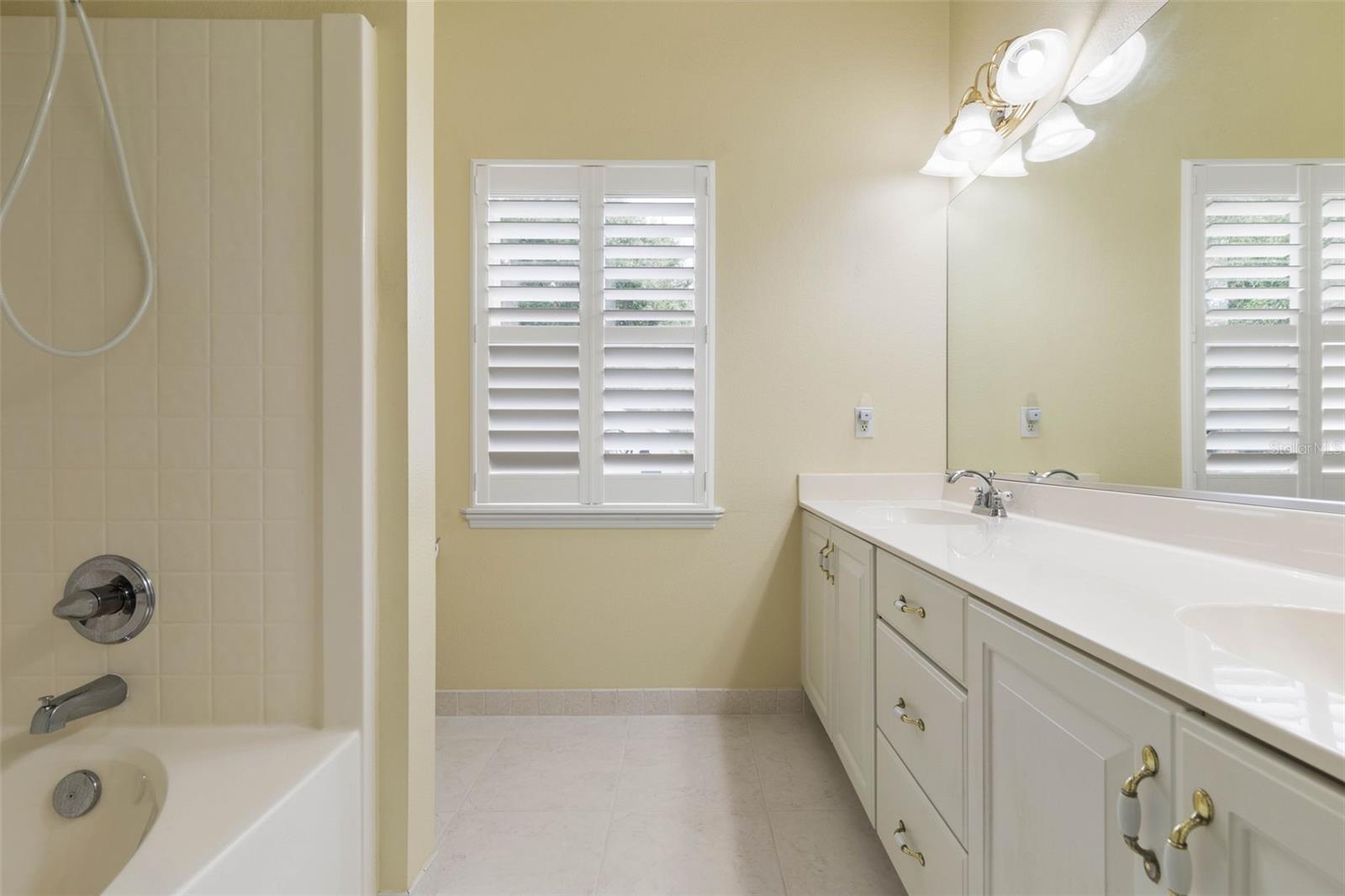 5011 JOHN ANDERSON HWY