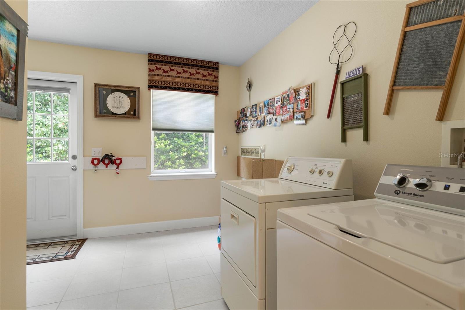 5011 JOHN ANDERSON HWY