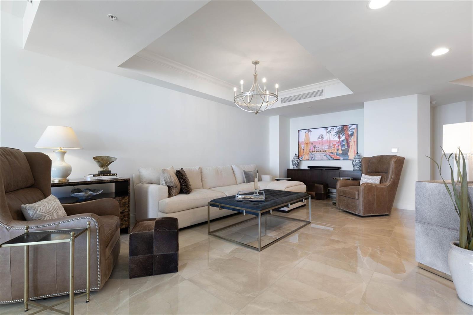 19 AVENUE DE LA MER #405