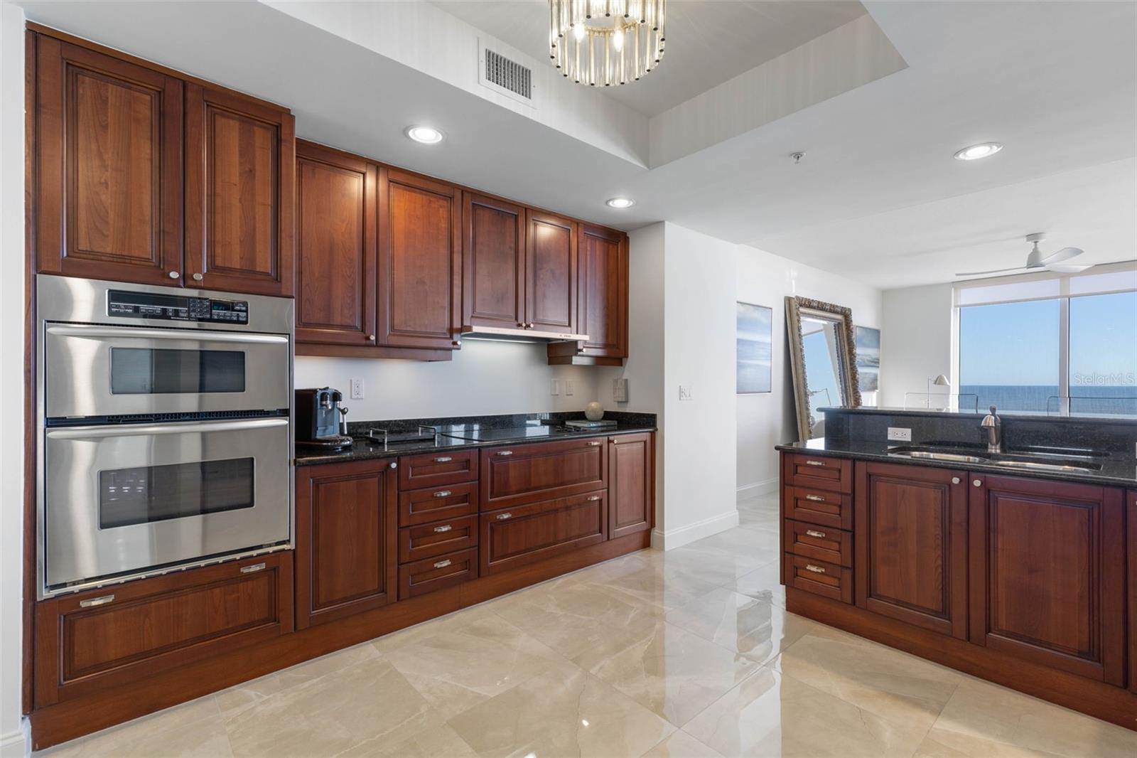 19 AVENUE DE LA MER #405