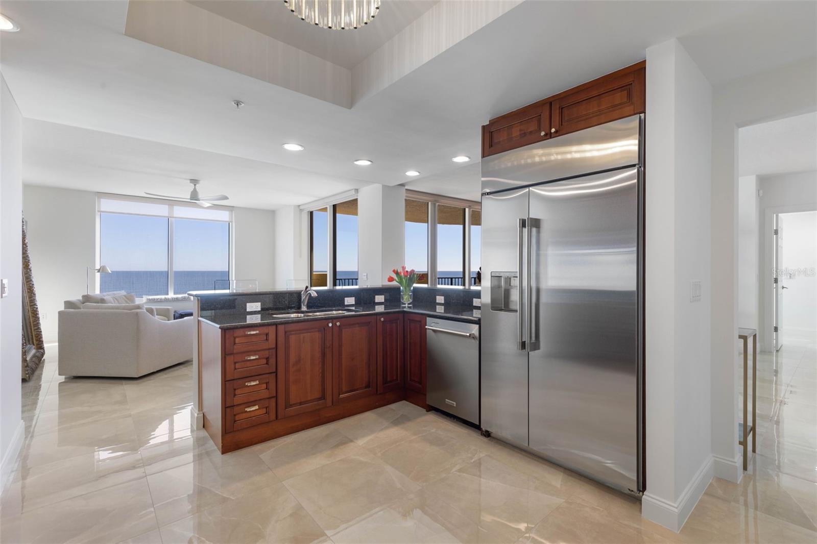 19 AVENUE DE LA MER #405