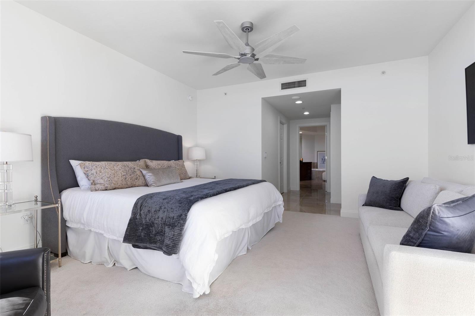 19 AVENUE DE LA MER #405