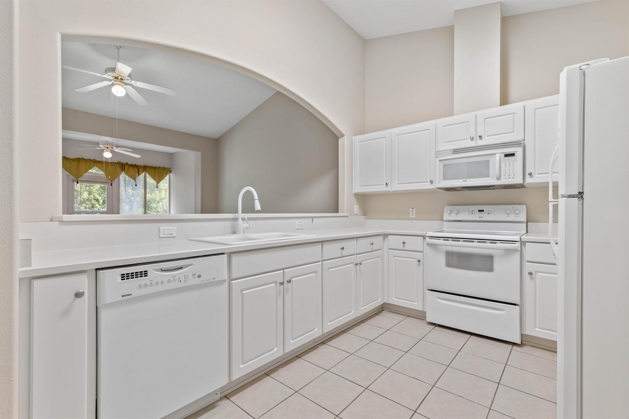 27 Veranda Way