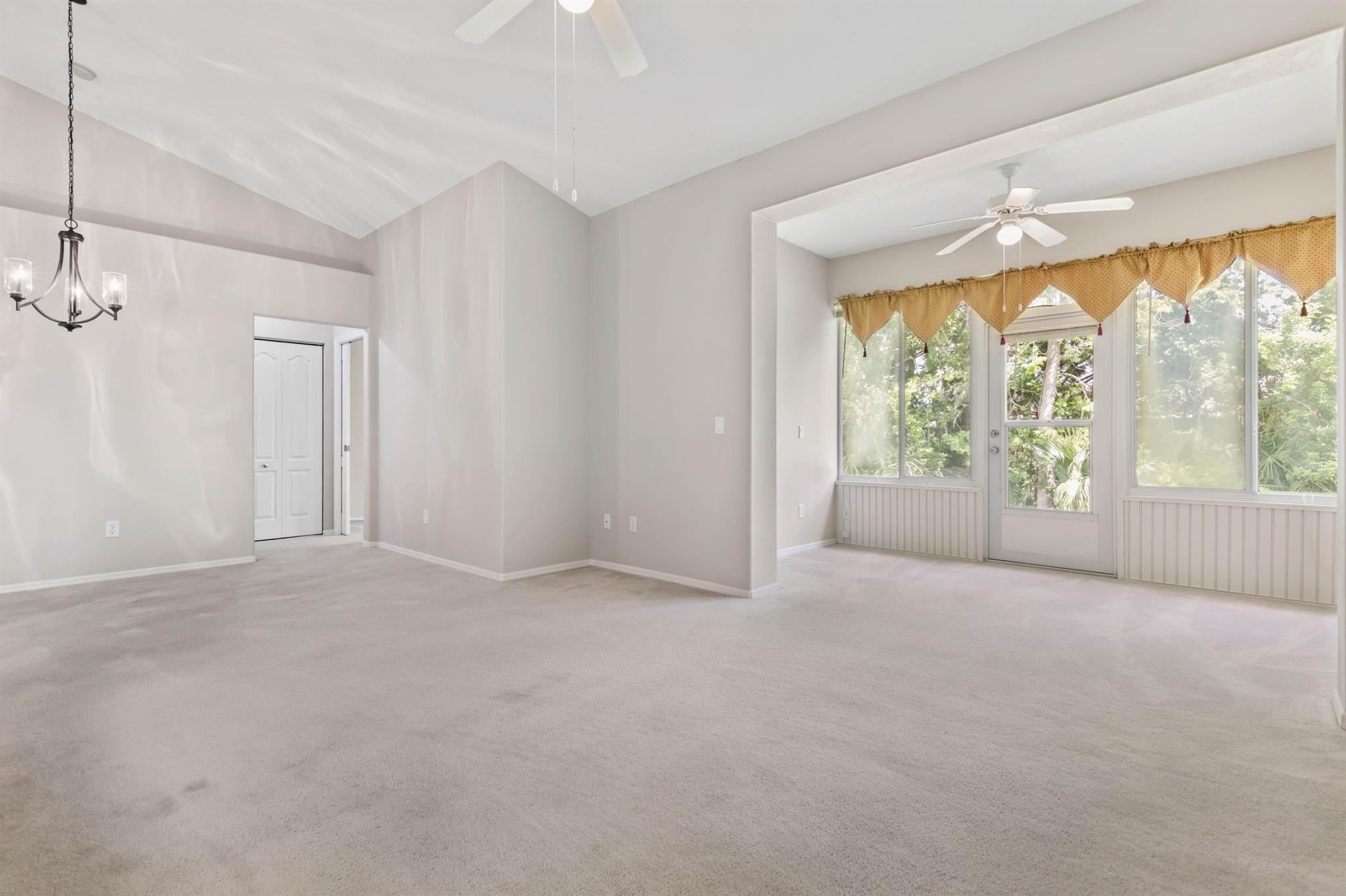27 Veranda Way