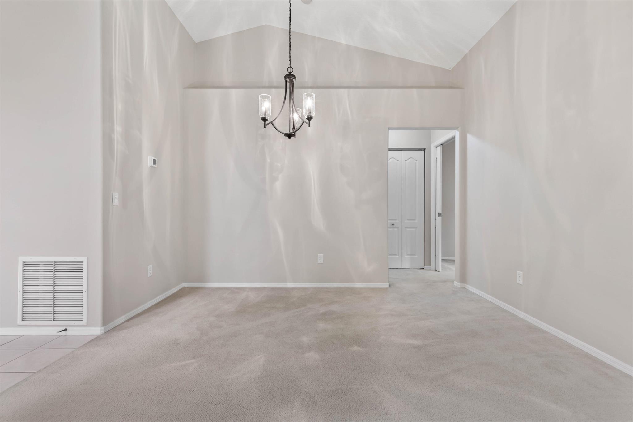 27 Veranda Way