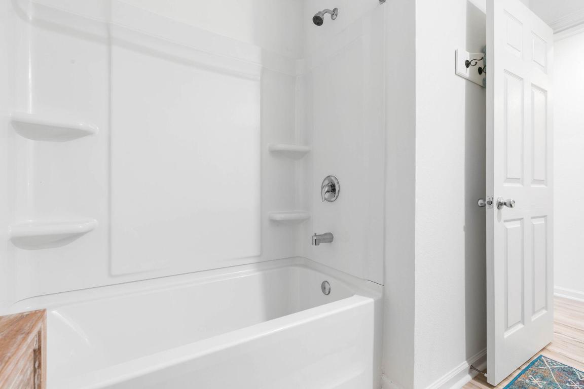 18 Las Casitas Boulevard