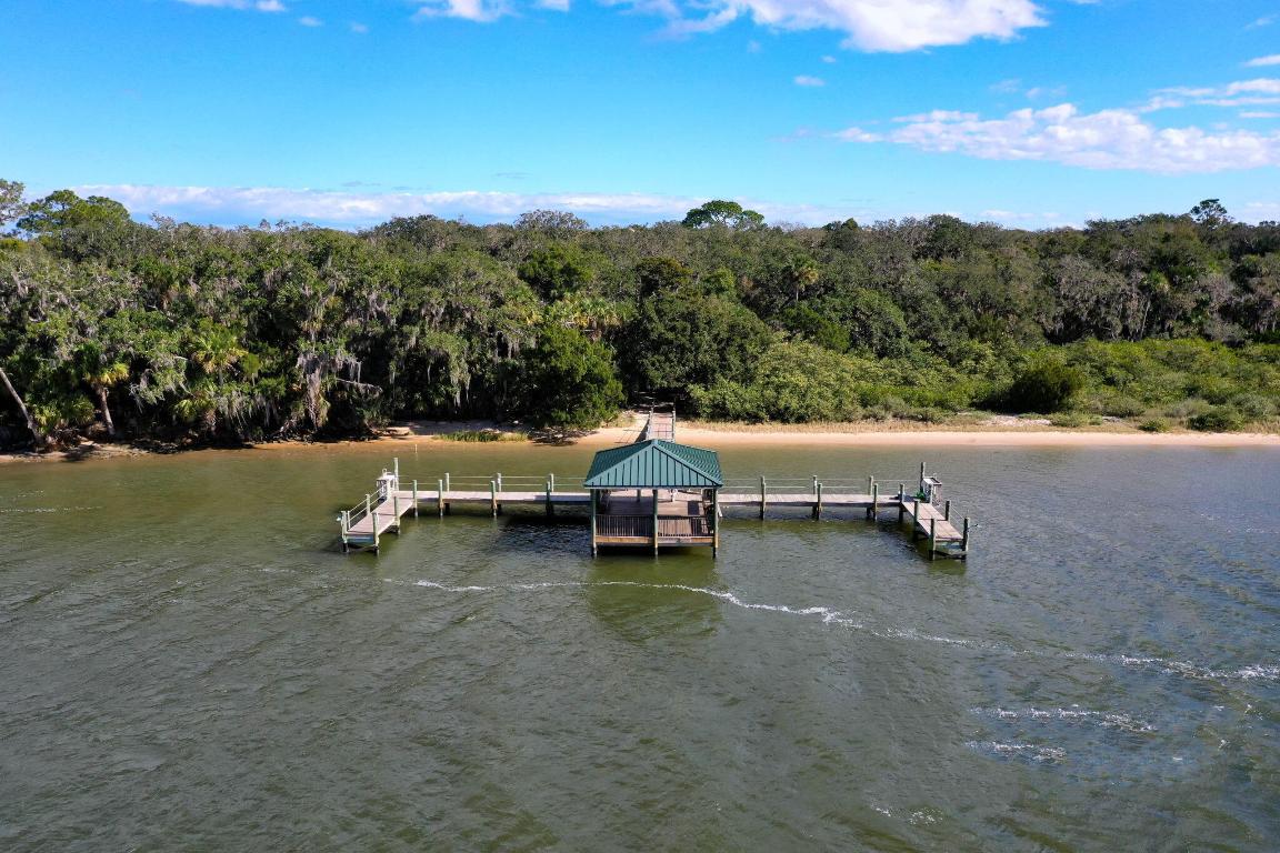 18 Las Casitas Boulevard