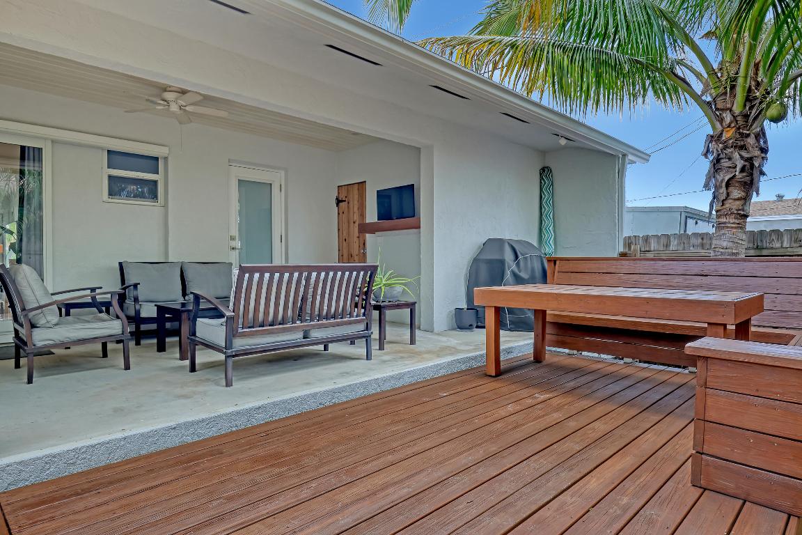 540 W Perry Street #1